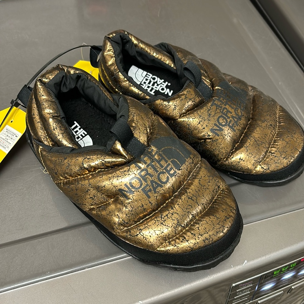 The north face nupste mules